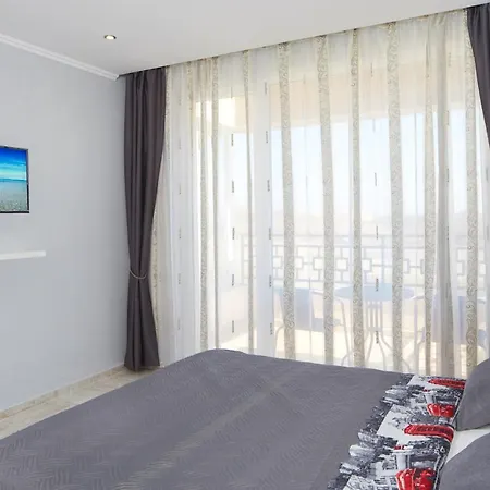 Niko's Deluxe דירה *